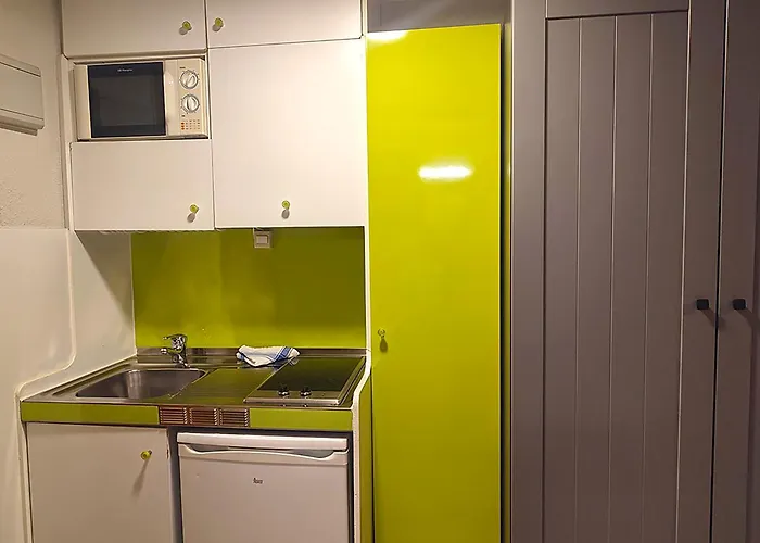 Apartamentos Midi 3000
